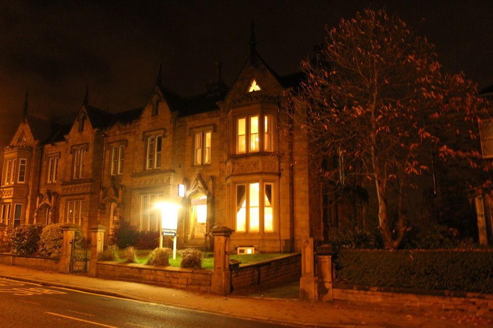 Edgerton Hotel Huddersfield Exteriör bild