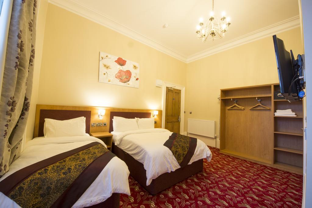 Edgerton Hotel Huddersfield Exteriör bild